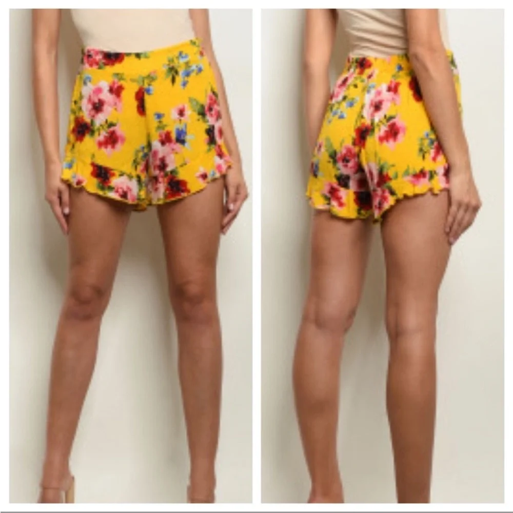 Floral Print Ruffle Hem Shorts - Picture 5 of 5
